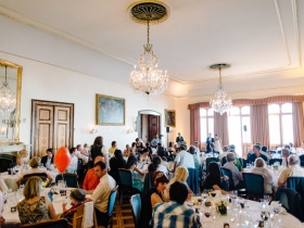 12-06-02-wedding-laurarobin-470